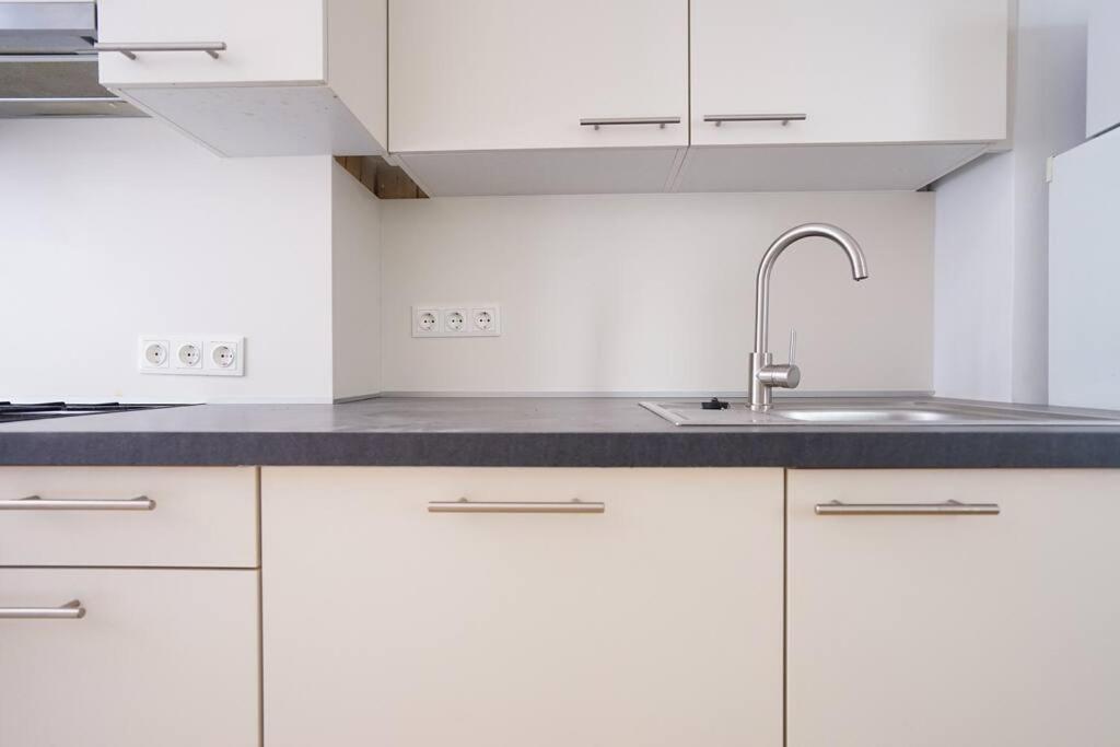 Boutique Suite Near Museum District Вена Экстерьер фото